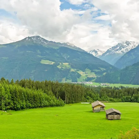 In Hollersbach Near Kitzbuehel Lift Apartment *